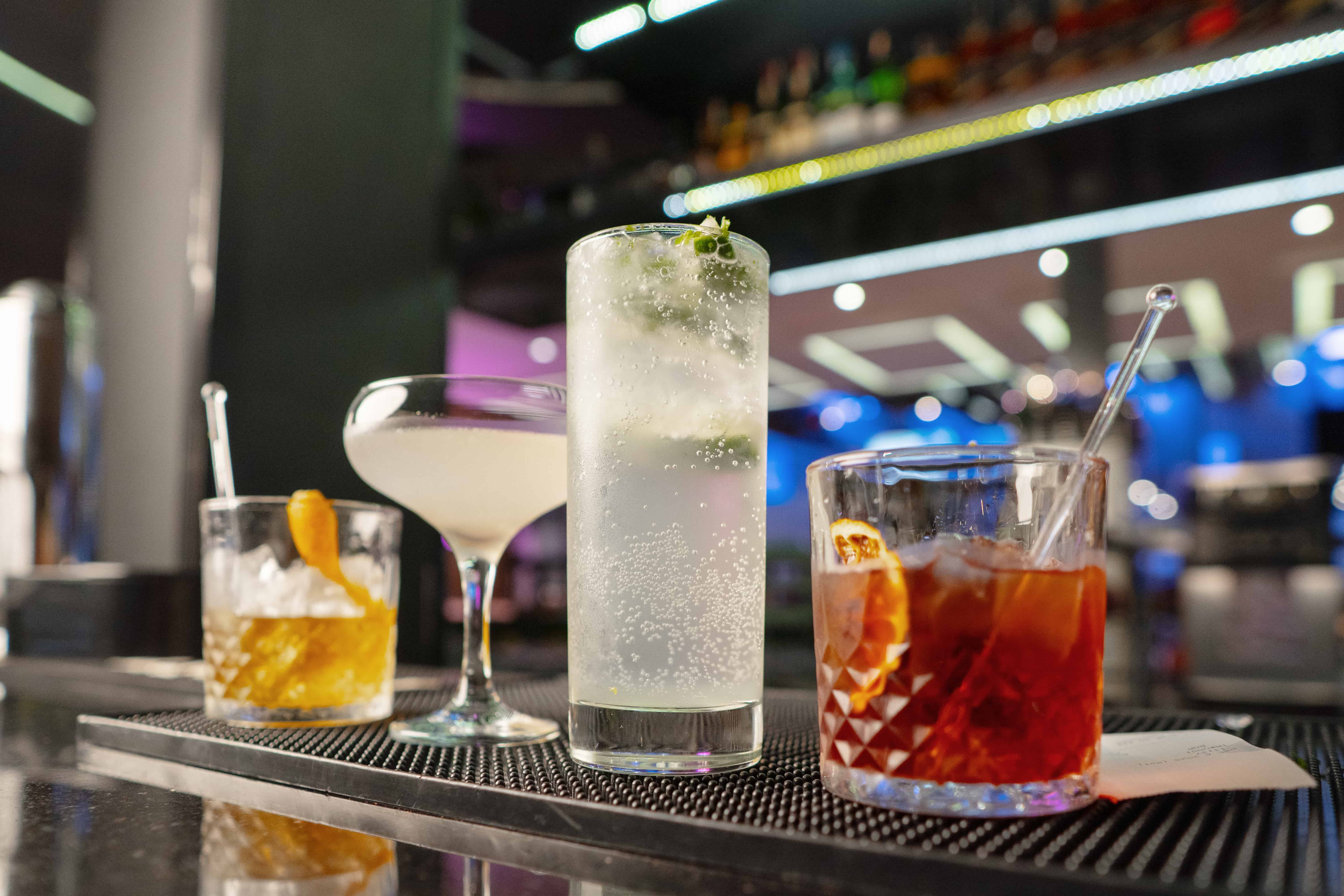 Drinks at the Studio 300 bar